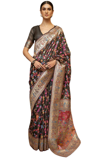 SGF11- Women's Kanjivaram Pure Soft Silk Handloom Saree Pure Golden Zari With Blouse Piece