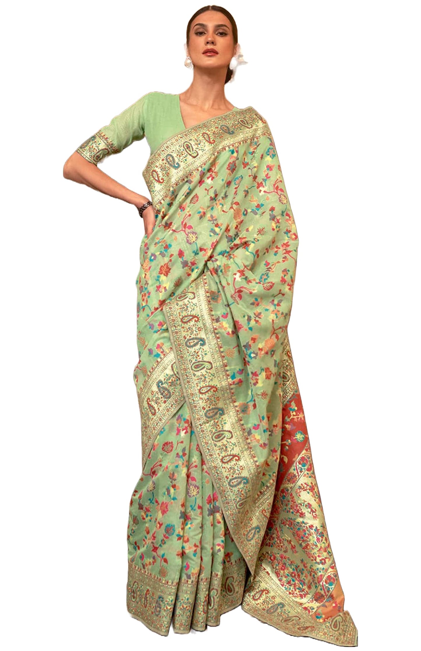 SGF11- Women's Kanjivaram Pure Soft Silk Handloom Saree Pure Golden Zari With Blouse Piece