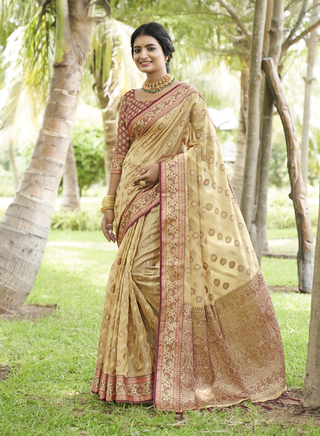 SGF11 Women's Organza Kanjivaram Pure Soft Silk Handloom Saree Pure Golden Zari With Blouse Piece