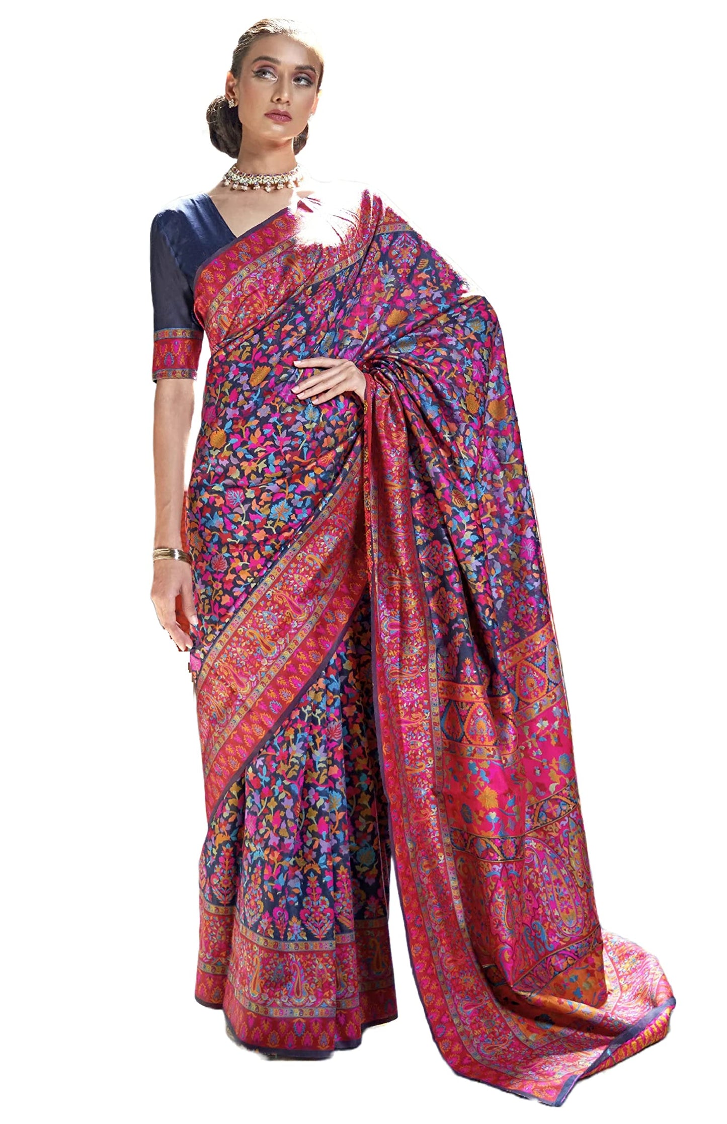 SGF11- Women's Kanjivaram Pure Soft Silk Handloom Saree Pure Golden Zari With Blouse Piece