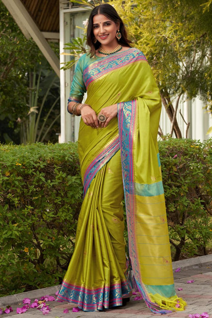 SGF11 Women's Kanjivaram Soft Lichi Silk Saree With Blouse Piece