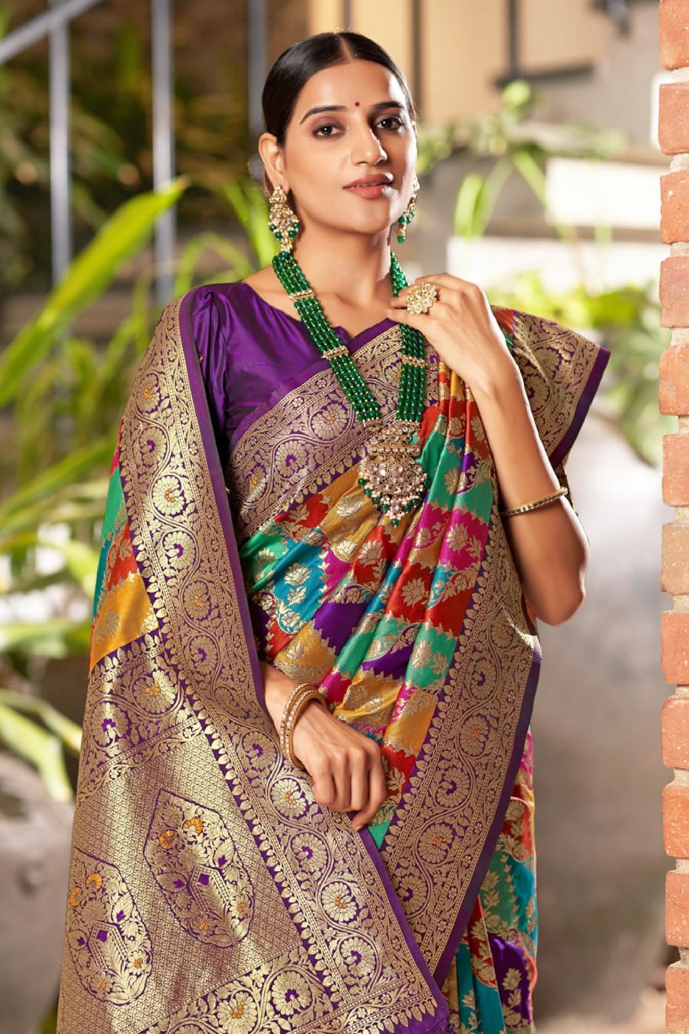 SGF11- Women's Kanjivaram Woven Soft Silk Saree With Blouse Piece