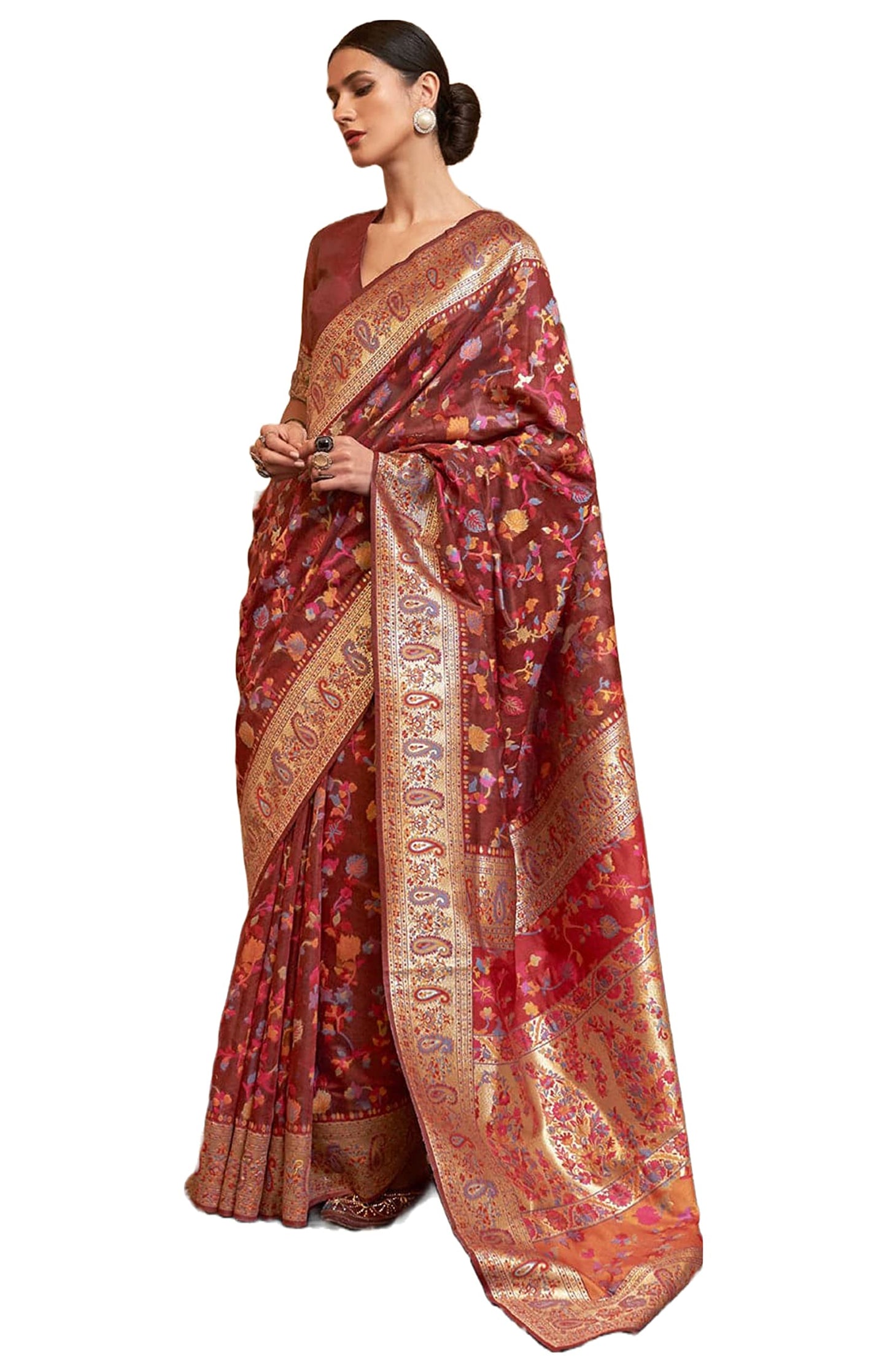 SGF11- Women's Kanjivaram Pure Soft Silk Handloom Saree Pure Golden Zari With Blouse Piece