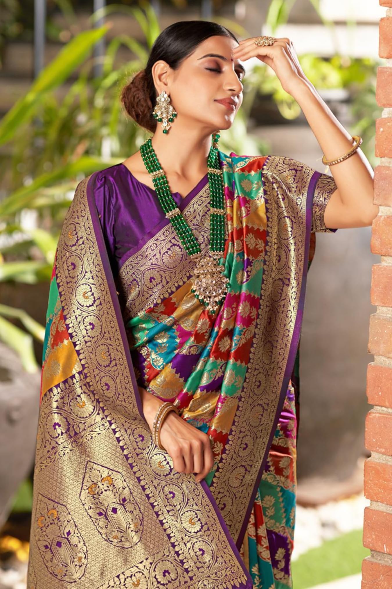 SGF11- Women's Kanjivaram Woven Soft Silk Saree With Blouse Piece