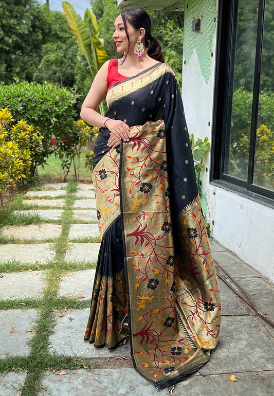 Black Gayatri Paithani Big Border Woven Saree