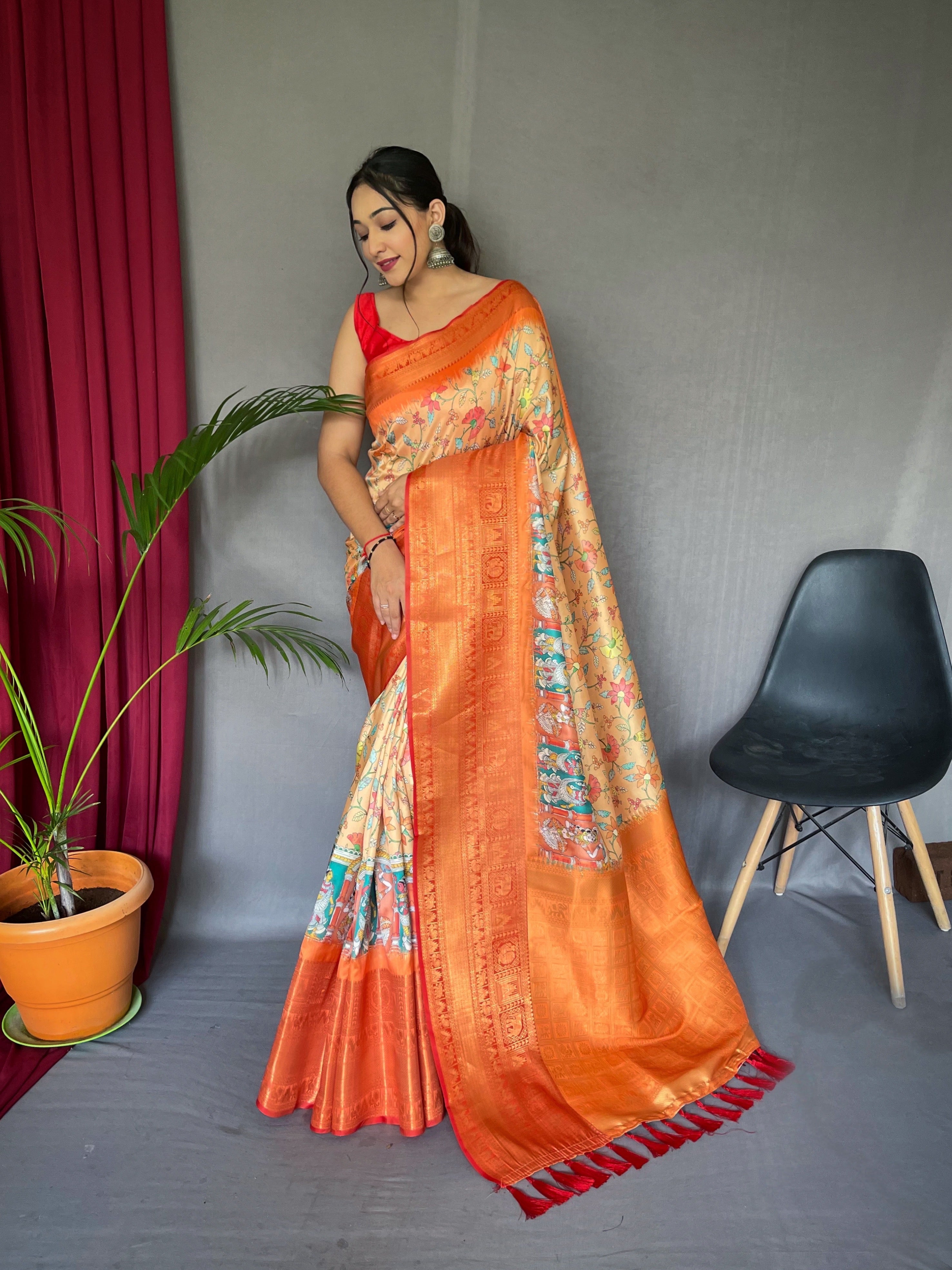 Gala Phool Kalamkari Printed Woven Saree Deep Peach Saris & Lehengas